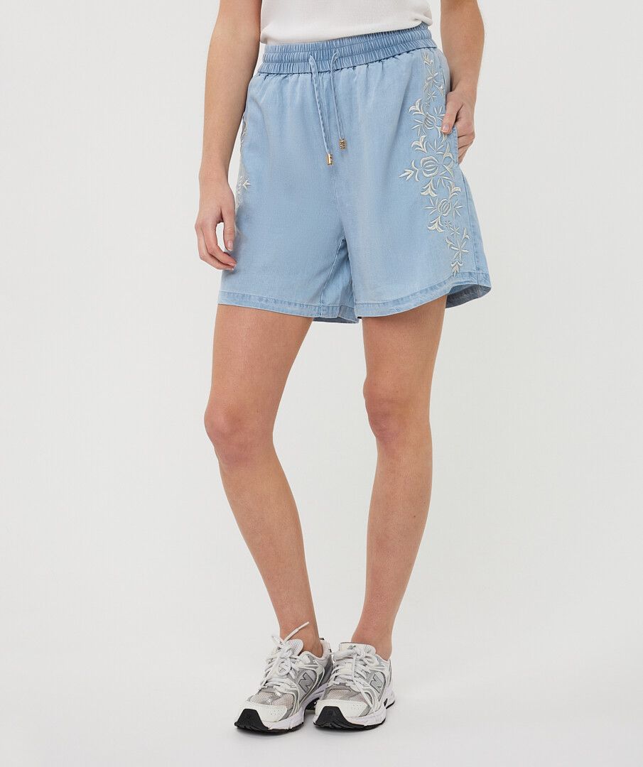 Cora shorts
